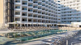 Hotel Vibra Beverly Playa
