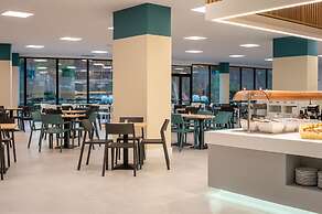 Hotel Vibra Beverly Playa