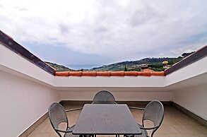 Castellaro Golf Resort