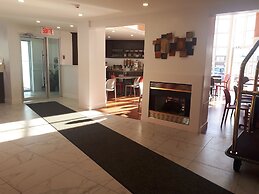 Clarion Pointe Quebec Airport