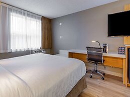 Clarion Pointe Quebec Airport