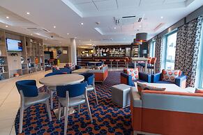 Holiday Inn Express Dunfermline by IHG