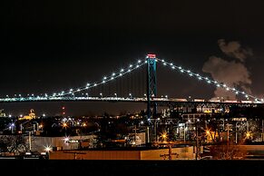 Trumbull and Porter Hotel