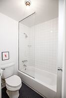 Trumbull and Porter Hotel