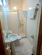 Cosmopolitan Park Hotel