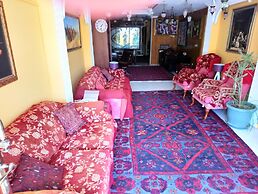 Cosmopolitan Park Hotel