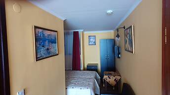 Cosmopolitan Park Hotel