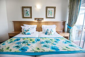 First Group La Cote D'Azur