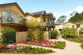 Falls Mountain Retreat