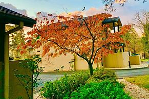 Falls Mountain Retreat