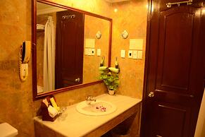 Saigontourane Hotel