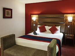 Mercure Newbury West Grange Hotel
