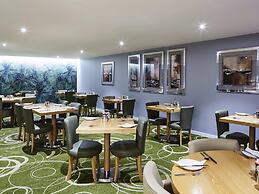 Mercure Newbury West Grange Hotel