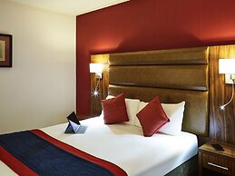 Mercure Newbury West Grange Hotel