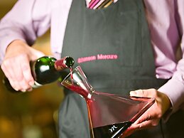 Mercure Newbury West Grange Hotel