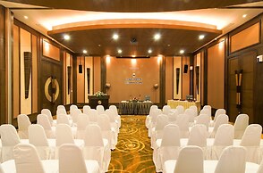 Rawi Warin Resort and Spa