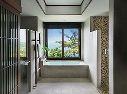 Rawi Warin Resort and Spa