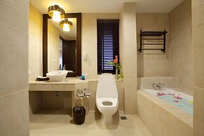 Rawi Warin Resort and Spa