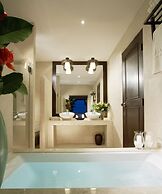 Rawi Warin Resort and Spa