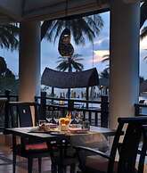 Rawi Warin Resort and Spa