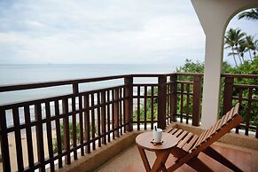 Rawi Warin Resort and Spa