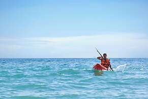 Rawi Warin Resort and Spa