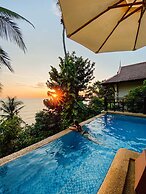 Rawi Warin Resort and Spa