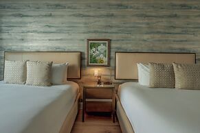 Iberostar Waves Miami Beach