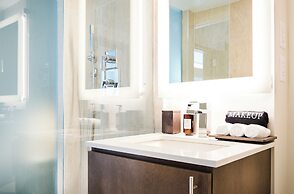 Iberostar Waves Miami Beach