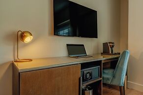 Iberostar Waves Miami Beach