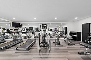 Staybridge Suites Calgary Airport by IHG