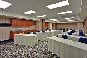 Staybridge Suites Calgary Airport by IHG