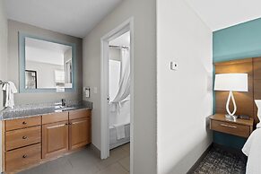 Staybridge Suites Calgary Airport by IHG