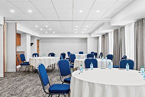 Staybridge Suites Calgary Airport by IHG