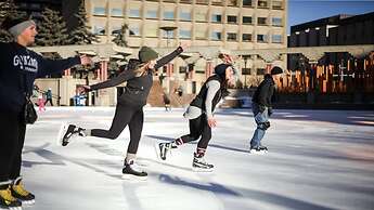 Staybridge Suites Calgary Airport by IHG