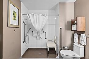 Staybridge Suites Calgary Airport by IHG