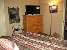 Hidden Valley by Mammoth Reservation Bureau