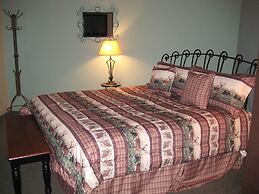 Hidden Valley by Mammoth Reservation Bureau