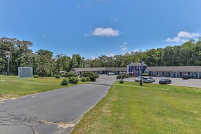 Olde Tavern Motel And Inn