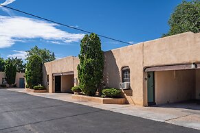 King's Rest Court Inn