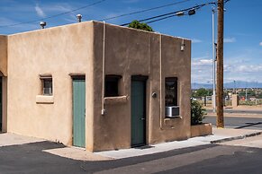 King's Rest Court Inn