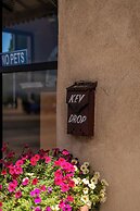 King's Rest Court Inn