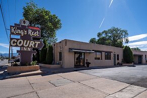 King's Rest Court Inn