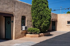 King's Rest Court Inn