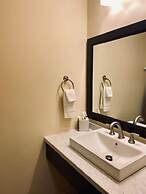 University Inn Durham next to Duke University Medical Center