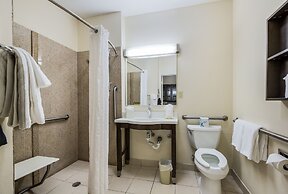 Candlewood Suites Virginia Beach Town Center by IHG