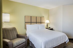 Candlewood Suites Virginia Beach Town Center by IHG