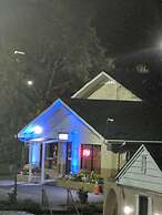 Loyalty Inn Rockingham