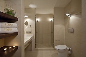 O&B Athens Boutique Hotel