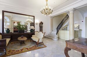 Hotel Diana